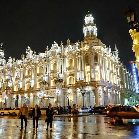 Check-In Apartment Near Fountain Square Vidadi Str باكو المظهر الخارجي الصورة