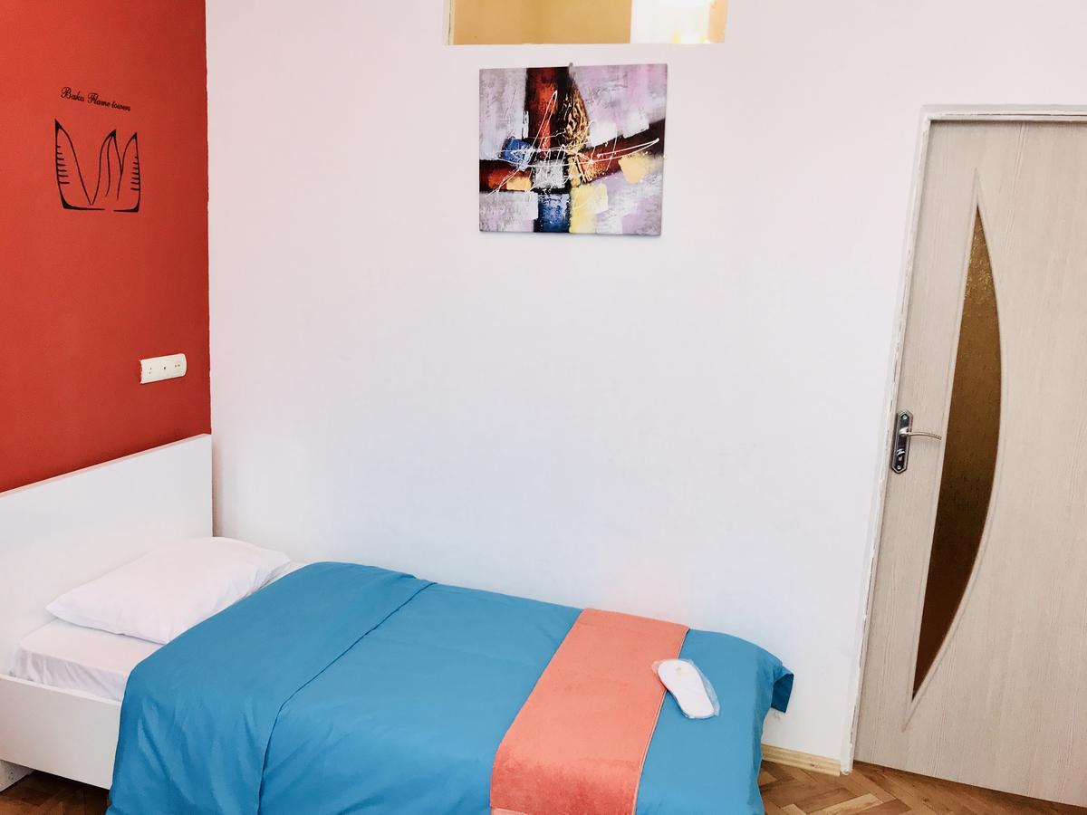 Check-In Apartment Near Fountain Square Vidadi Str باكو المظهر الخارجي الصورة